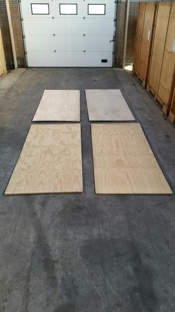 Underlayment multiplex platen 18 mm beschikbaar voor biedingen