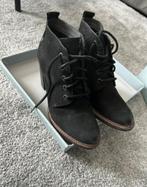 Zwarte enkellaarsjes met hak - Maat 39 manfield, Ophalen of Verzenden, Zo goed als nieuw, Zwart, Lage of Enkellaarzen