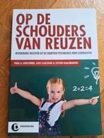 Luce Claessens - Op de schouders van reuzen, Luce Claessens; Paul Kirschner; Steven Raaijmakers, Ophalen of Verzenden, Zo goed als nieuw