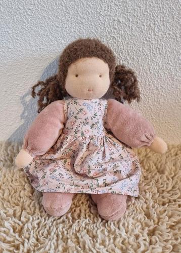 Nieuwe zonnekind pop (Anna) beschikbaar voor biedingen