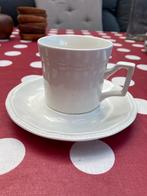 Kop & schotel Unicorn tableware made in England, Ophalen of Verzenden, Gebruikt, Overige materialen, Kop en/of schotel