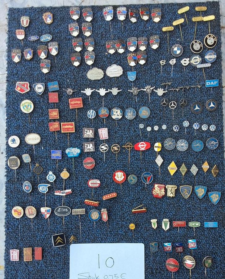 Speldjes buttons pins verzameling retro speldjes, Verzamelen, Speldjes, Pins en Buttons, Gebruikt, Ophalen