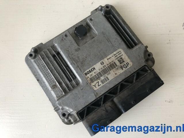 Computer motormanagement bosch 0281011914 Opel Vectra C 1.9, Auto-onderdelen, Elektronica en Kabels, Opel, Gebruikt, Ophalen of Verzenden