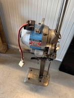 Industriele stof snij machine eastman blue streak 2, Hobby en Vrije tijd, Eastman blue streak 2, Nieuw, Lockmachine, Eastman blue streak 2