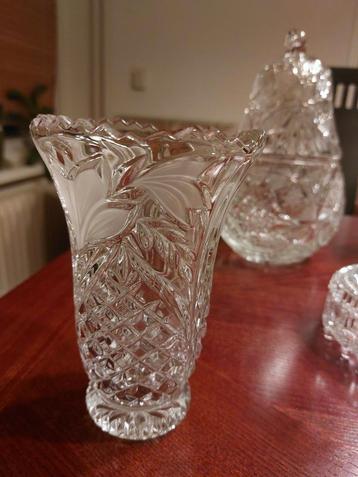 Antiek Kristallen Vaasje - Begin 20e Eeuw beschikbaar voor biedingen