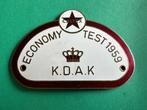 KDAK K.D.A.K. Economy test 1959 badge bordje Caltex oldtimer, Verzamelen, Ophalen of Verzenden, Gebruikt, Reclamebord