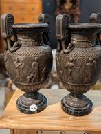 2 antieke sier vazen. 37 cm hoog. €265., Antiek en Kunst, Antiek | Overige Antiek, Ophalen