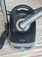 Miele BLACK PEARL 2200W, Ophalen, Zo goed als nieuw, 2000 watt of meer, Stofzuiger