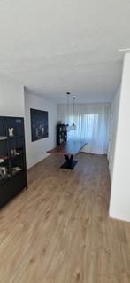 Acacia Boomstam Eettafel met V-poot, Ophalen, Gebruikt, 100 tot 150 cm, 200 cm of meer