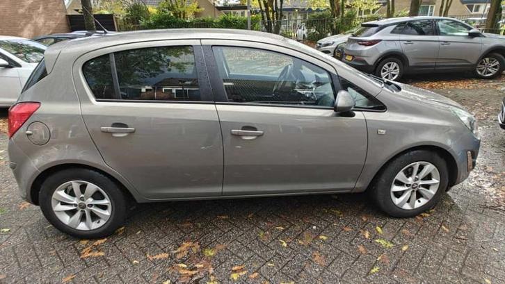 Opel Corsa 1.2 16V 5D 2014 Bruin, Auto's, Opel, Particulier, Corsa, Airbags, Airconditioning, Centrale vergrendeling, Cruise Control