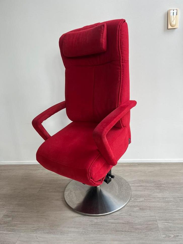 Prominent Relaxfauteuil Stockholm S Accu Rood Stof M, Huis en Inrichting, Fauteuils, Zo goed als nieuw, Stof, Minder dan 50 cm