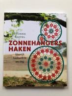 Zonnehangers haken, Boeken, Breien en Haken, Verzenden, Yvonne Rietel, Zo goed als nieuw