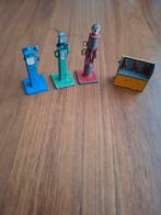 Dinky toys benzine pomp 4 stuks, Verzamelen, Ophalen of Verzenden, Gebruikt