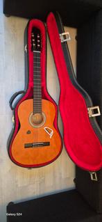2 Gitaren + Gitaarkoffer, Ophalen of Verzenden, Gebruikt, Klassieke of Spaanse gitaar, Met koffer