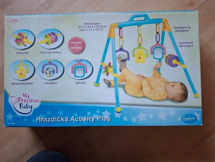 Activiteiten baby gym merk redbox, Kinderen en Baby's, Speelgoed | Kinderpuzzels, Zo goed als nieuw, 6 maanden tot 2 jaar, Ophalen of Verzenden