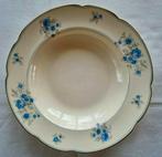 Antieke creme bord Holland hert blauwe bloemen gouden bies, Antiek en Kunst, Antiek | Servies los, Ophalen of Verzenden