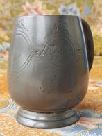 Mooie originele antieke beker uit Engeland 9,4 cm. uit 1860., Antiek en Kunst, Antiek | Tin, Ophalen of Verzenden