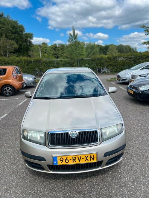 Skoda Fabia 1.4 55KW 2005 Beige, Auto's, Skoda, Particulier, Fabia, Airbags, Airconditioning, Centrale vergrendeling, Elektrische ramen