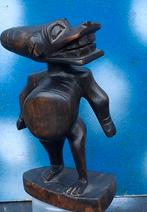 Afrikaans fetisj. Geabstraheerd. Hardhout. 16 cm., Ophalen