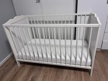 Ikea Ledikant beschikbaar voor biedingen
