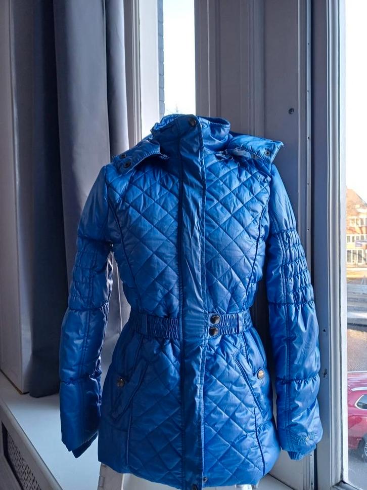 SoHo winterjas maat 164 - afritsbare muts, Kinderen en Baby's, Kinderkleding | Maat 164, Zo goed als nieuw, Jongen of Meisje, Jas