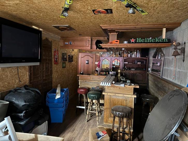 Complete Bar/Mancave Inboedel, Huis en Inrichting, Barren, Gebruikt, Inclusief barstoelen, Ophalen