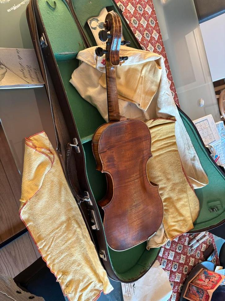 Antieke Viool (1700-1800), Muziek en Instrumenten, Strijkinstrumenten | Violen en Altviolen, Gebruikt, Viool, 4/4-viool, Met koffer