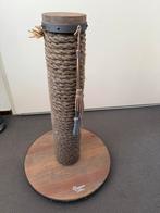 Designed by lotte krabpaal, Dieren en Toebehoren, Krabmeubelen, Ophalen, Gebruikt, Krabpaal