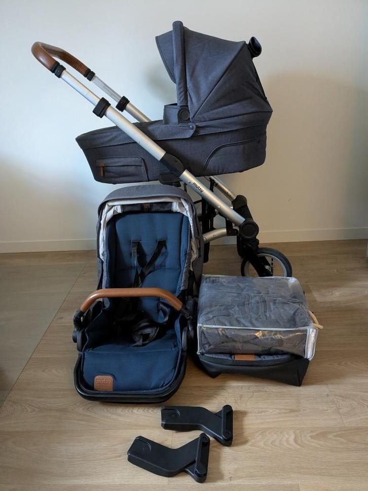 Mutsy Nio kinderwagen compleet reiswieg, voetenzak, adapters, Kinderen en Baby's, Kinderwagens en Combinaties, Gebruikt, Kinderwagen
