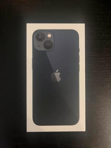 Apple iPhone 13 Midnight 128GB beschikbaar voor biedingen