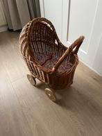 Rotan Poppenwagen, Kinderen en Baby's, Speelgoed | Poppen, Ophalen, Zo goed als nieuw, Babypop