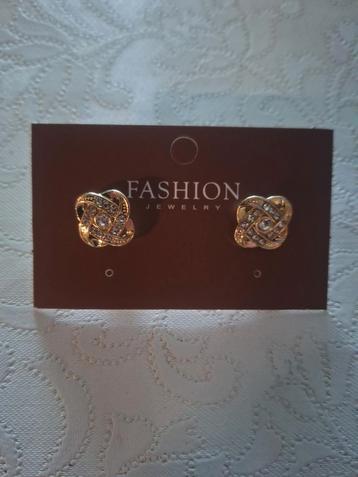 Goudkleurige Fashion Oorbellen met Strass beschikbaar voor biedingen