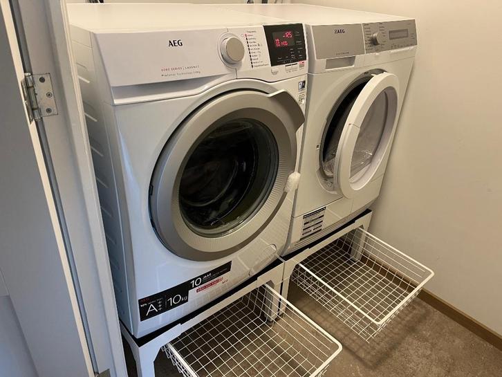 AEG Wasmachine + Warmtepompdroger, Witgoed en Apparatuur, Was-droogcombinaties, Gebruikt, 8 tot 10 kg, 85 tot 90 cm, Ophalen