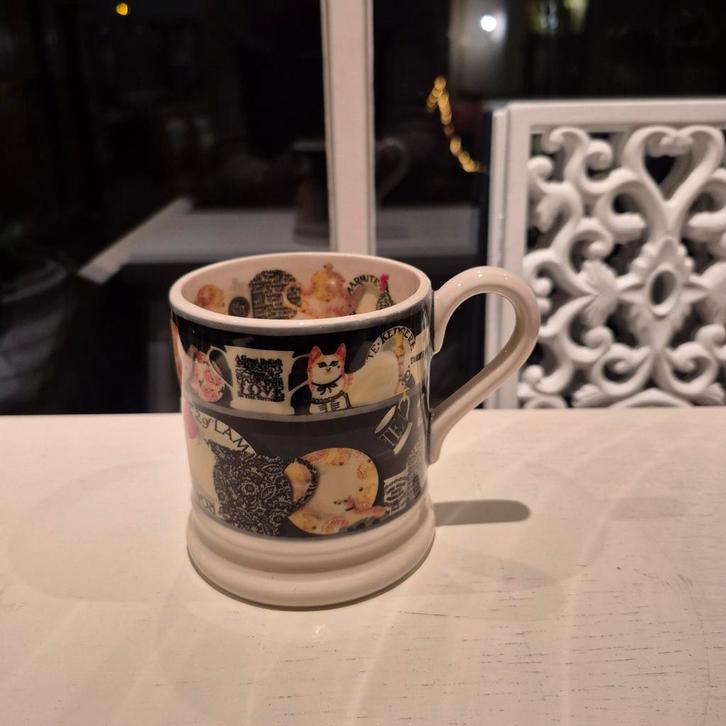 Emma Bridgewater mok 0.5 1/2pt Black Dresser nieuw, Huis en Inrichting, Keuken | Servies, Nieuw, Kop(pen) en/of Schotel(s), Overige stijlen