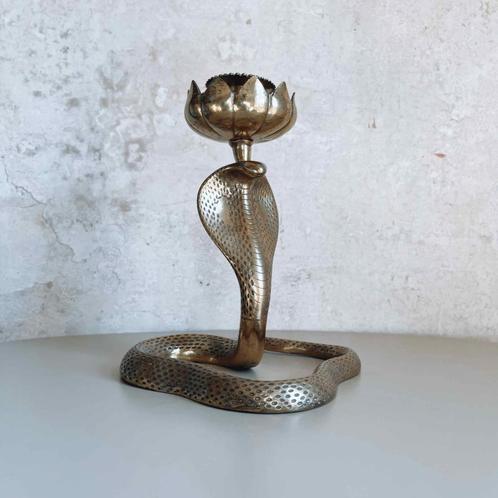 Grote messing cobra kandelaar – Mystiek statement piece | Ma, Antiek en Kunst, Antiek | Kandelaars, Koper of Brons, Ophalen of Verzenden