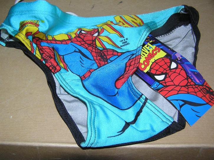  Spiderman zwembroek nieuw. Maat 164, Verzamelen, Stripfiguren, Nieuw, Kleding, Superheld, Ophalen of Verzenden