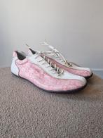 vintage Y2K roze met witte gucci schoenen maat 36, Kleding | Dames, Schoenen, Ophalen of Verzenden, Gedragen, Roze, Sneakers of Gympen