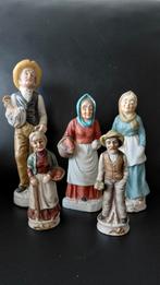 Porseleinen beeldjes boeren echtpaar en familie, Antiek en Kunst, Kunst | Beelden en Houtsnijwerken, Ophalen of Verzenden