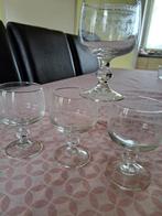 4 mooie wijn glazen, Verzamelen, Glas en Borrelglaasjes, Ophalen, Zo goed als nieuw, Overige typen