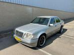 Mercedes-Benz E300/Facelift/E500/Belastingvrij!, Automaat, Achterwielaandrijving, Zwart, 190 pk