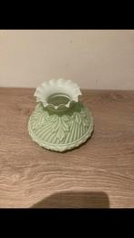 Lampenkap glas groen mat antiek Frans? Hanglamp, Huis en Inrichting, Lampen | Hanglampen, Ophalen of Verzenden, Zo goed als nieuw