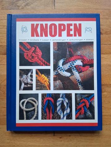 Knopen touwknoop boek informatief rijk geïllustreerd  beschikbaar voor biedingen
