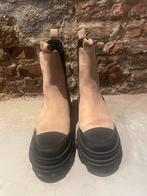 Chelsea boots - Zo goed als nieuw! Maat 40, Kleding | Dames, Schoenen, Ophalen of Verzenden, Zo goed als nieuw, Beige, Lage of Enkellaarzen