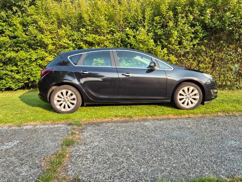 Opel Astra 1.4 Turbo Ecotec 103KW 5-D 2013 Zwart, Auto's, Opel, Particulier, Astra, ABS, Achteruitrijcamera, Airbags, Airconditioning