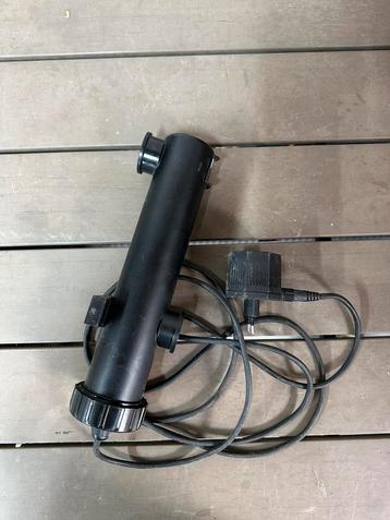 Twee UV lampen beschikbaar voor biedingen