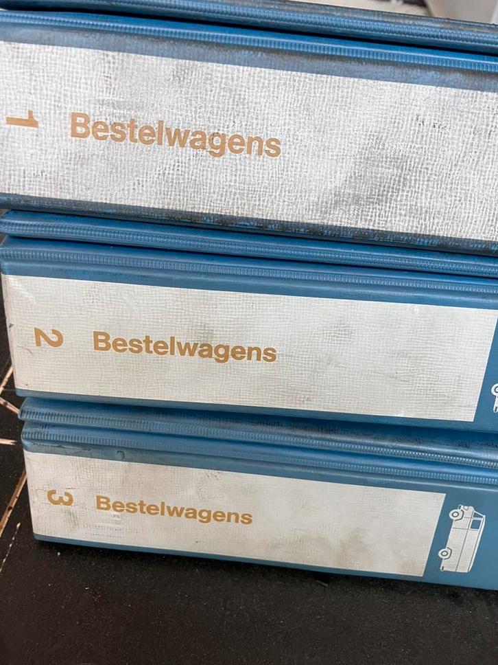 Werkplaatshandboeken mercedes 508-608, Boeken, Auto's | Boeken, Zo goed als nieuw, Mercedes, Ophalen of Verzenden