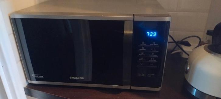 Samsung Magnetron - Perfect voor Snel Opwarmen!, Witgoed en Apparatuur, Magnetrons, Gebruikt, Vrijstaand, Magnetron, 45 tot 60 cm