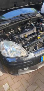Toyota Yaris 1.5 T sport 2004 Facelift! Frisse auto!, Auto's, Toyota, Voorwielaandrijving, 4 cilinders, 400 kg, Zwart