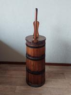 Antieke Houten Karn, Ophalen