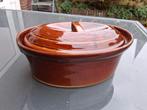 Bruin ovale ovenschaal met deksel, Ophalen of Verzenden, Taarten of Cupcakes, Bakvorm